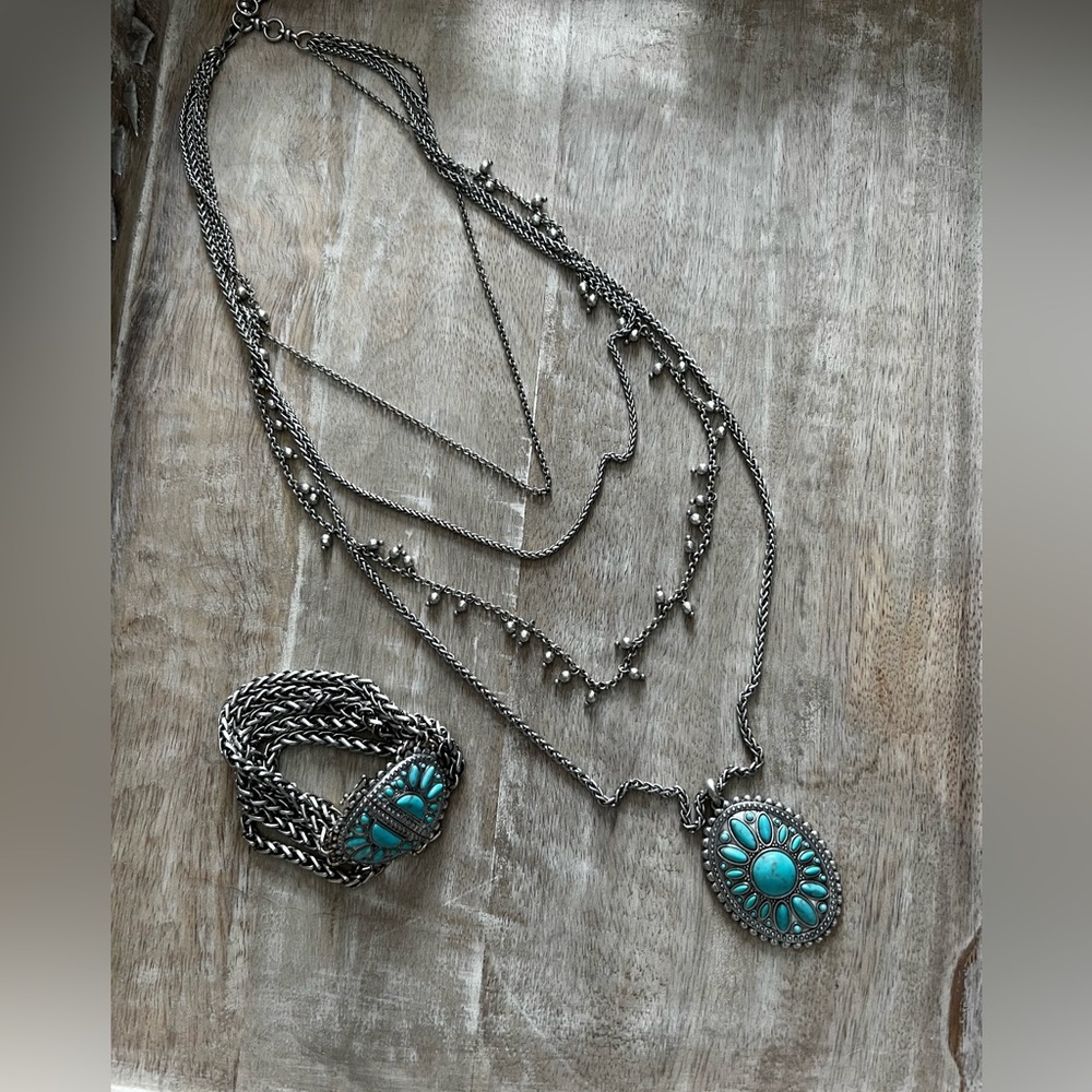 Lucky 🍀 Brand Necklace and Bracelet